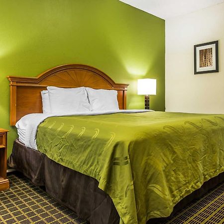 Quality Inn & Suites Orangeburg Εξωτερικό φωτογραφία