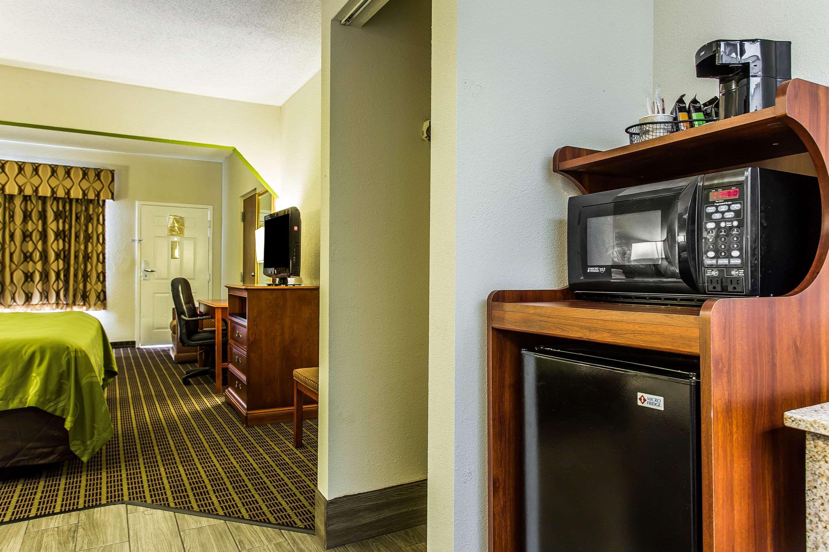 Quality Inn & Suites Orangeburg Εξωτερικό φωτογραφία