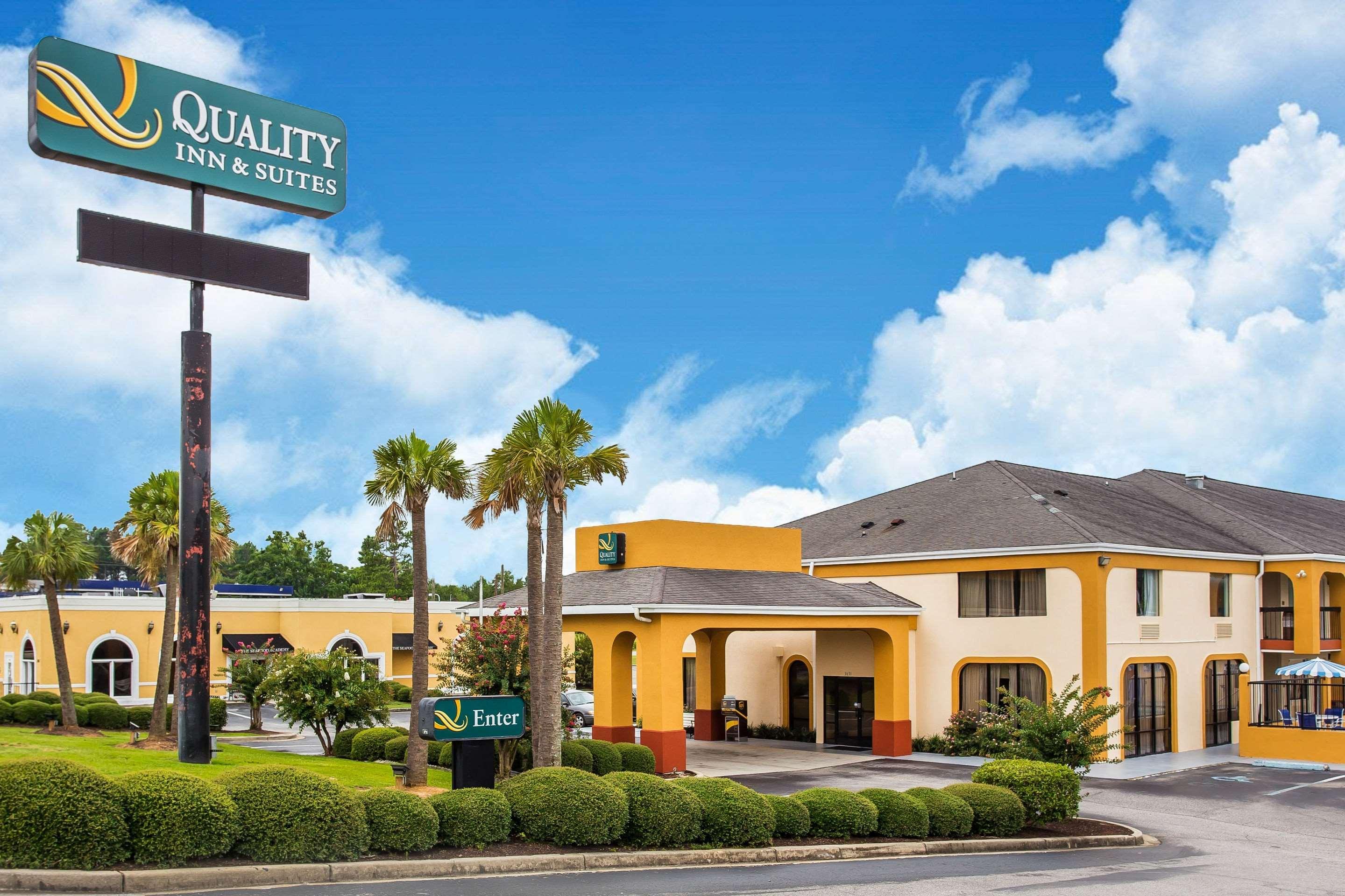 Quality Inn & Suites Orangeburg Εξωτερικό φωτογραφία