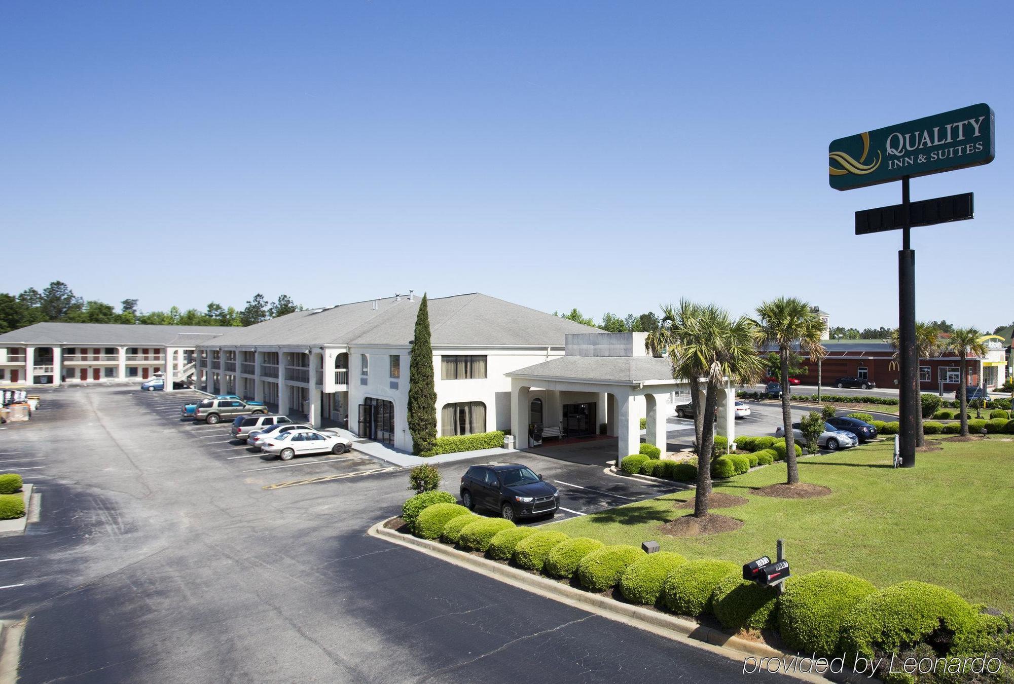 Quality Inn & Suites Orangeburg Εξωτερικό φωτογραφία