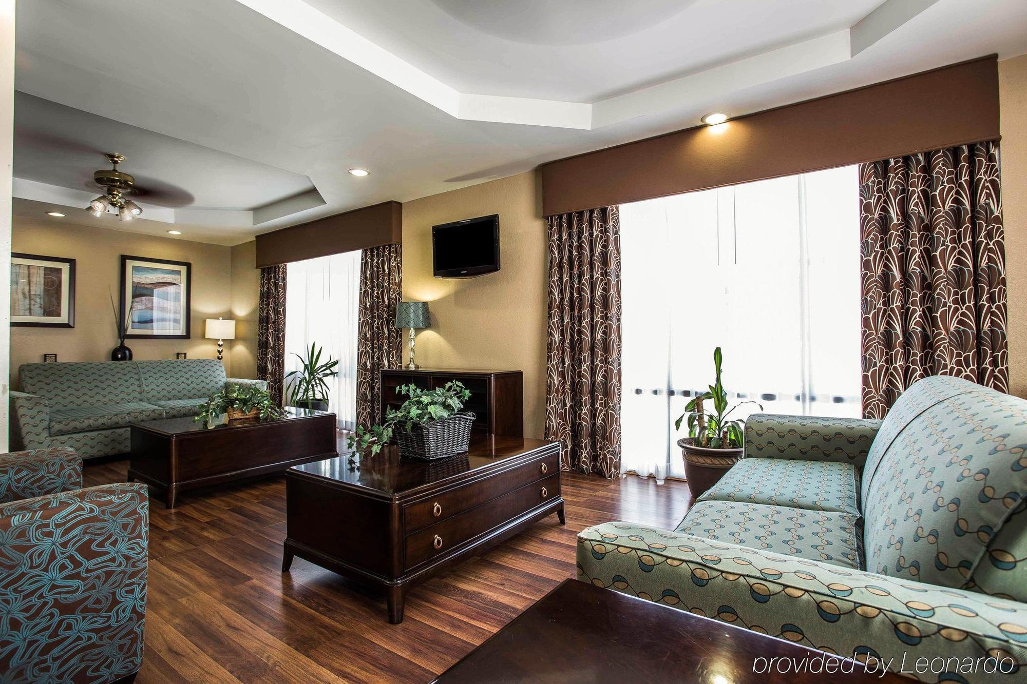 Quality Inn & Suites Orangeburg Εξωτερικό φωτογραφία